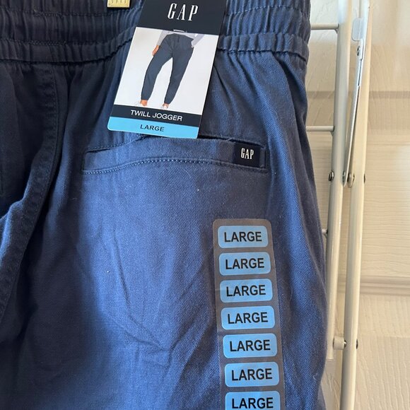 GAP TWILL JOGGERS NWT - Picture 1 of 4